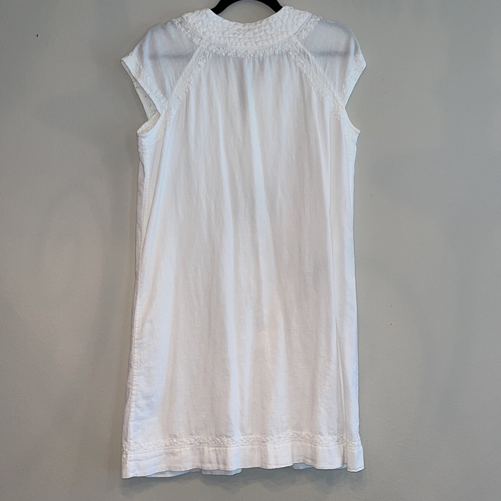 Roller Rabbit Cap Sleeve Split V-Neck Faith Embroidered Matching Shift Dress - Picture 4 of 5
